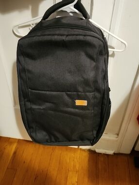 Men's Black Everyday Backpack - Sleek Commuter Bag